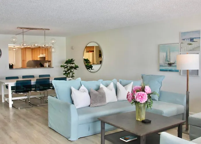 Bayway Shores 303 Apartment *